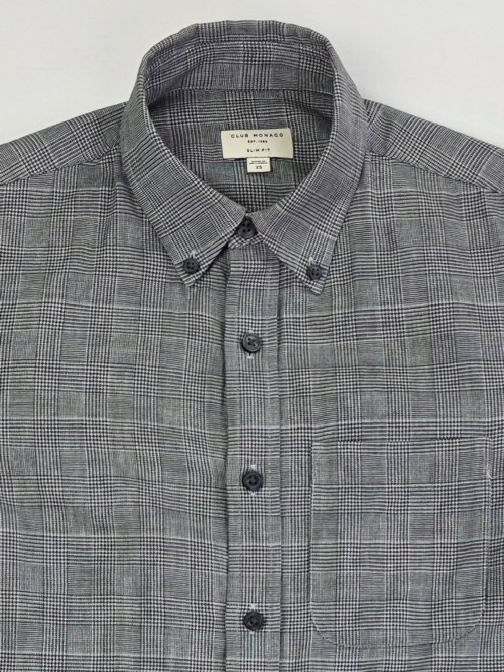 Club Monaco Slim Fit Gray Plaid Men Size XS Button Down Long Sleeve Cotton Shirt